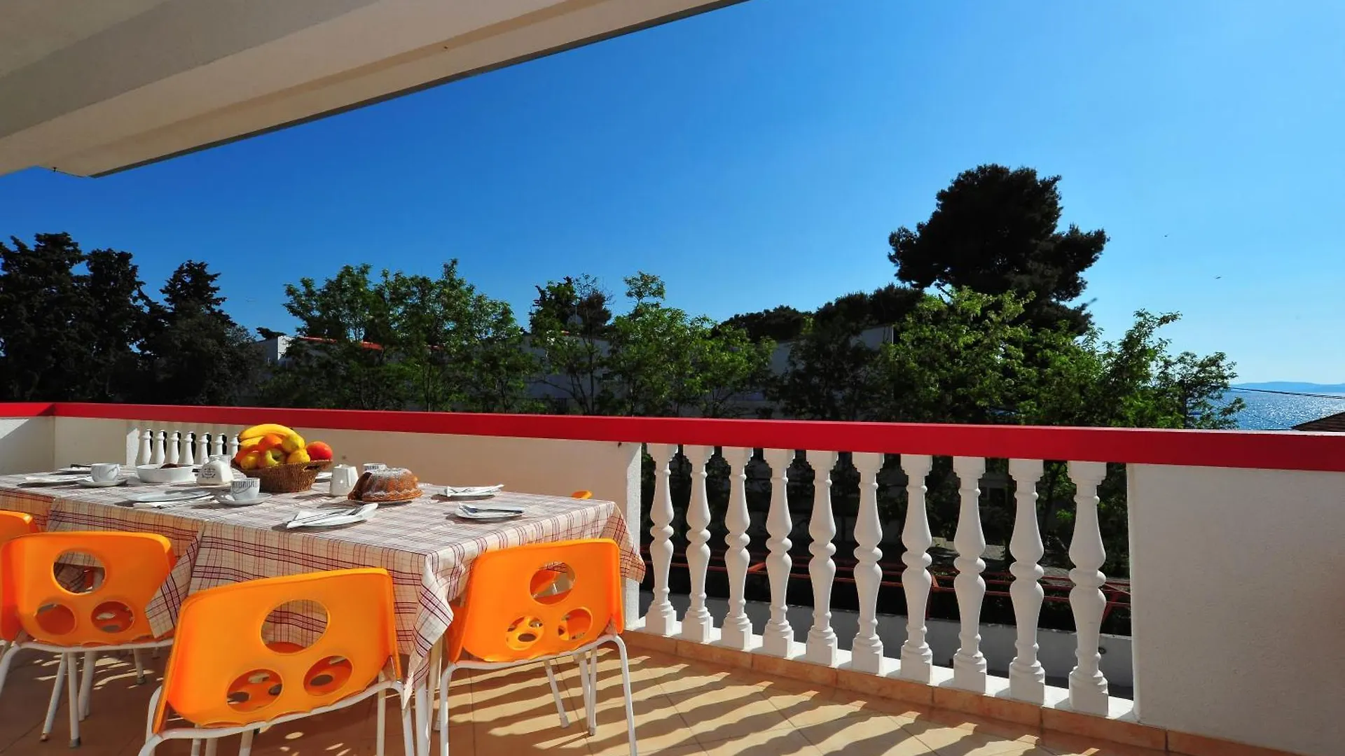 Apartments Rasin باكوشتاني