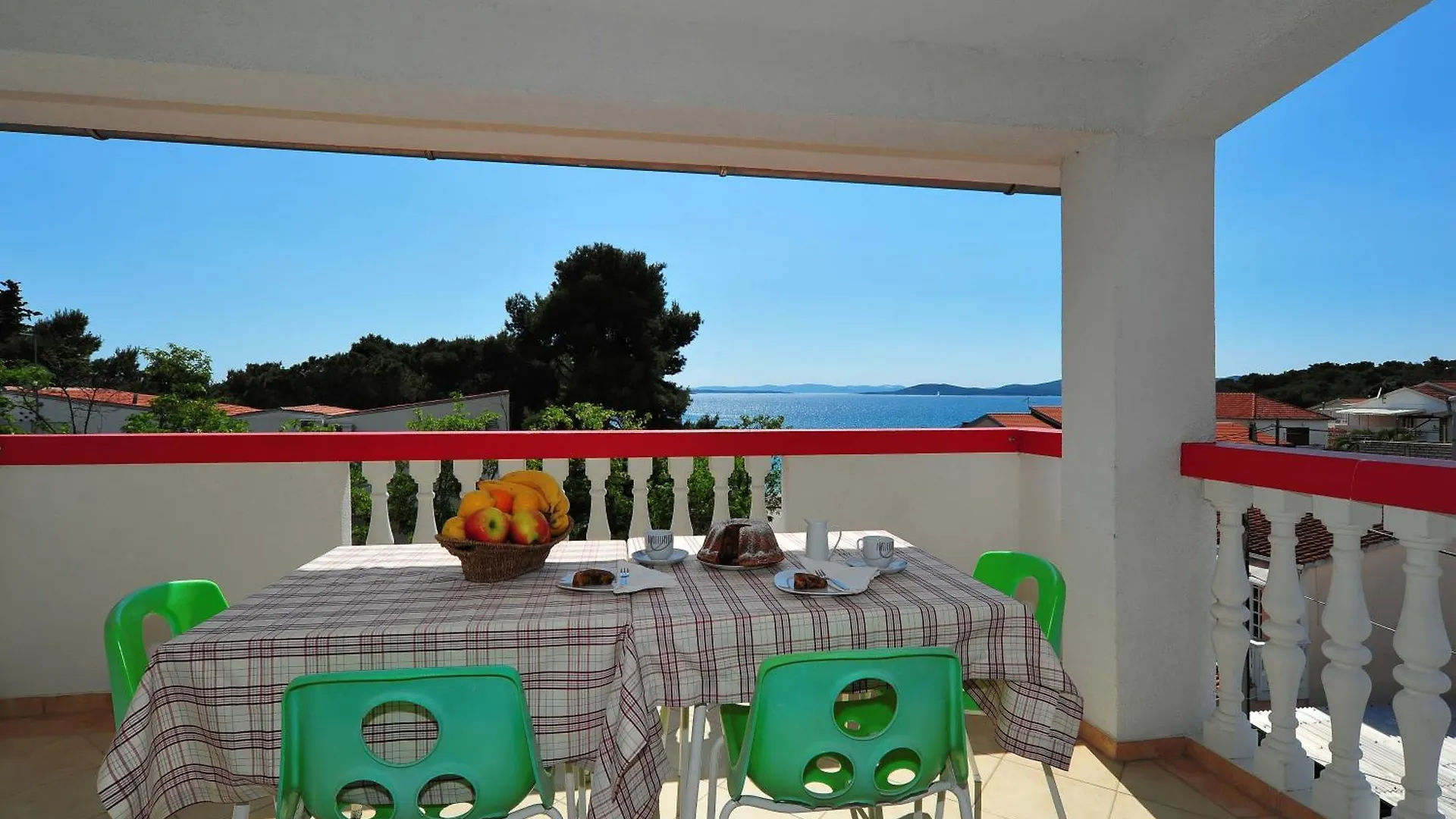 Apartments Rasin باكوشتاني