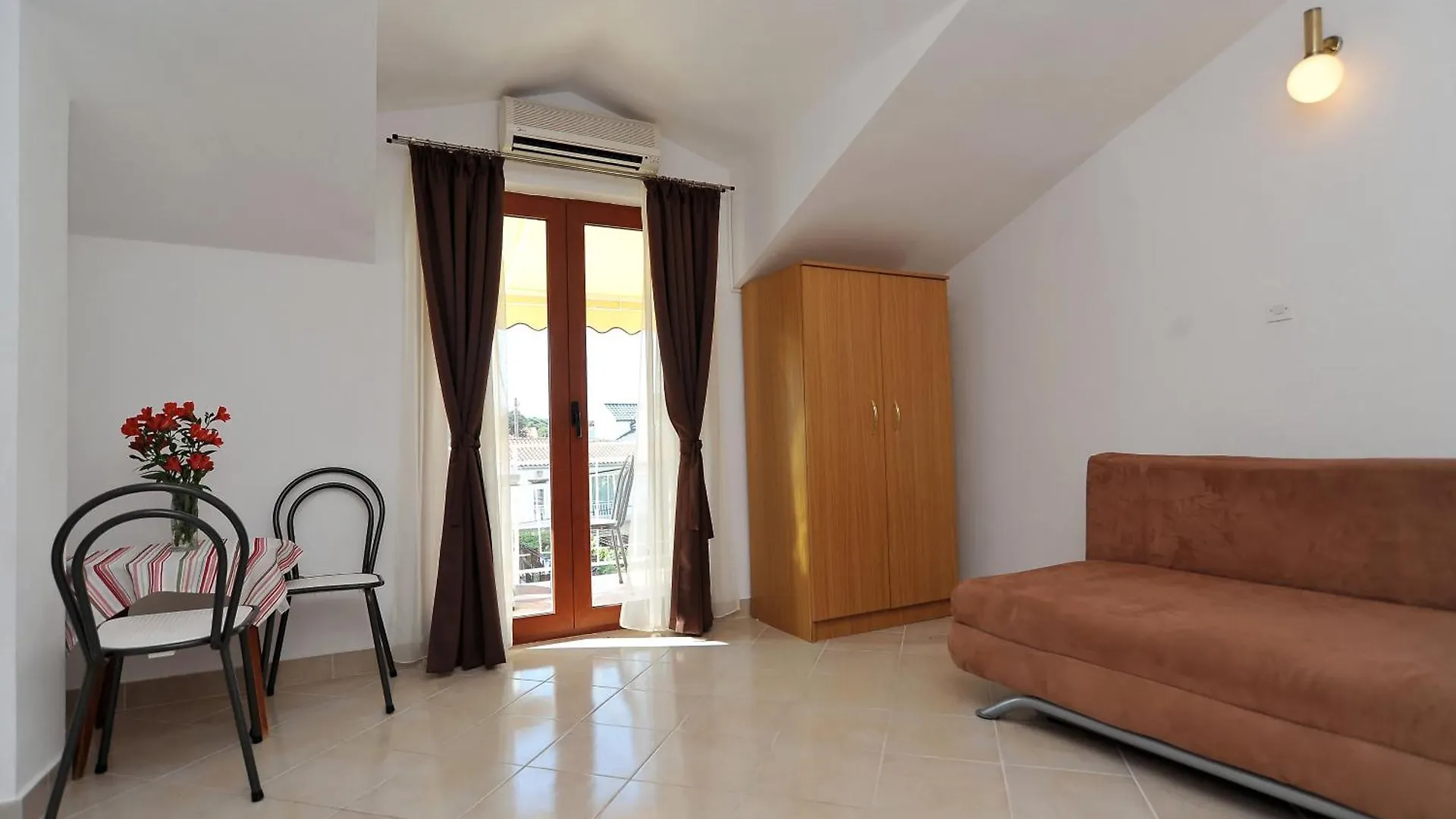 Apartments Rasin باكوشتاني 0*,  كرواتيا